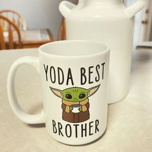 11 oz. Yoda mug.